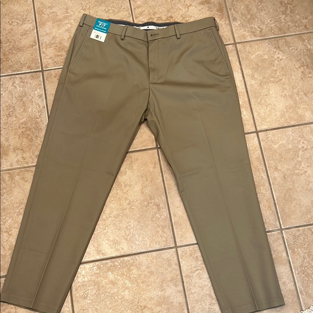 Men's Tan khaki Pants